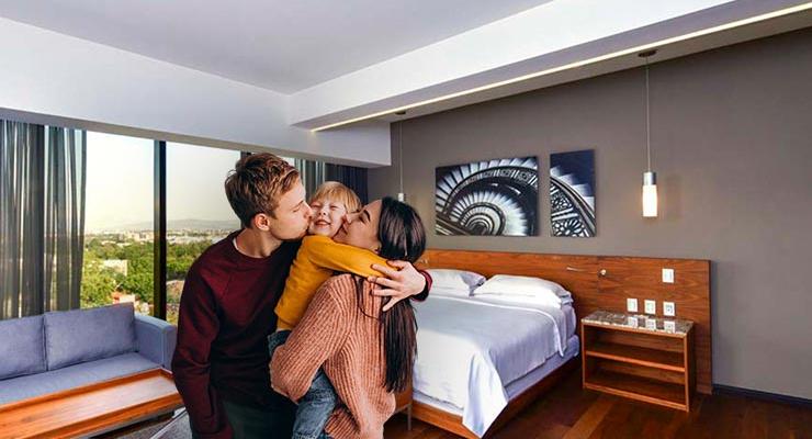 WINTER IS BETTER WHEN YOU TRAVEL! Krystal Grand® Suites Insurgentes Mexico City WINTER IS BETTER WHEN YOU TRAVEL! Krystal Grand® Suites Insurgentes Mexico City